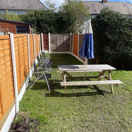 Leavesley Holiday Home Блекпул Екстериор снимка
